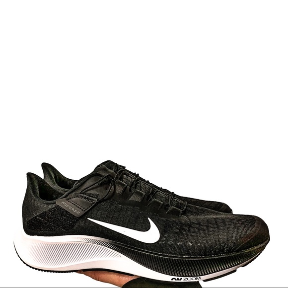 Nike zoom Pegasus size 13 like new 9.9/10 - Picture 4 of 4